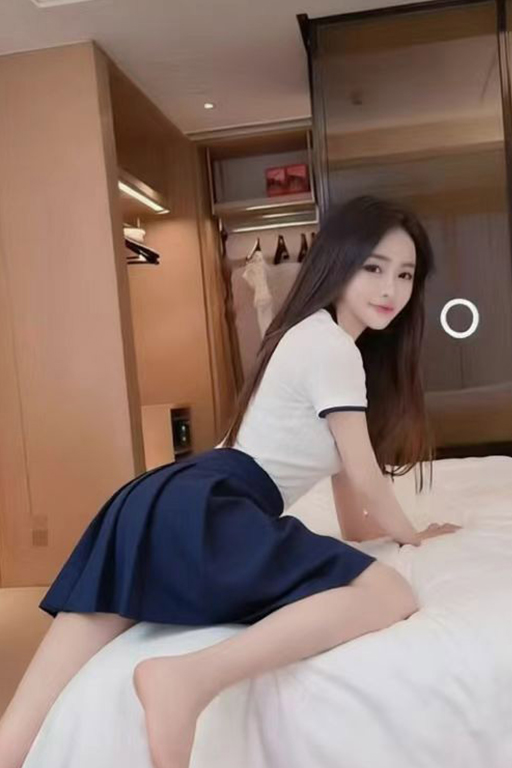 女孩3934.jpg
